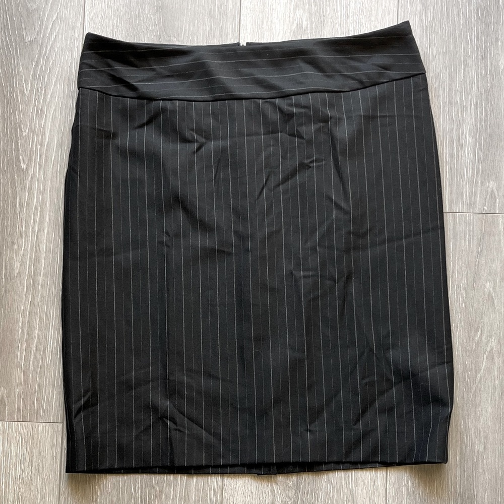 Pinstriped short pencil skirt size 44 M 8 United Colors of Benetton - Picture 2 of 5